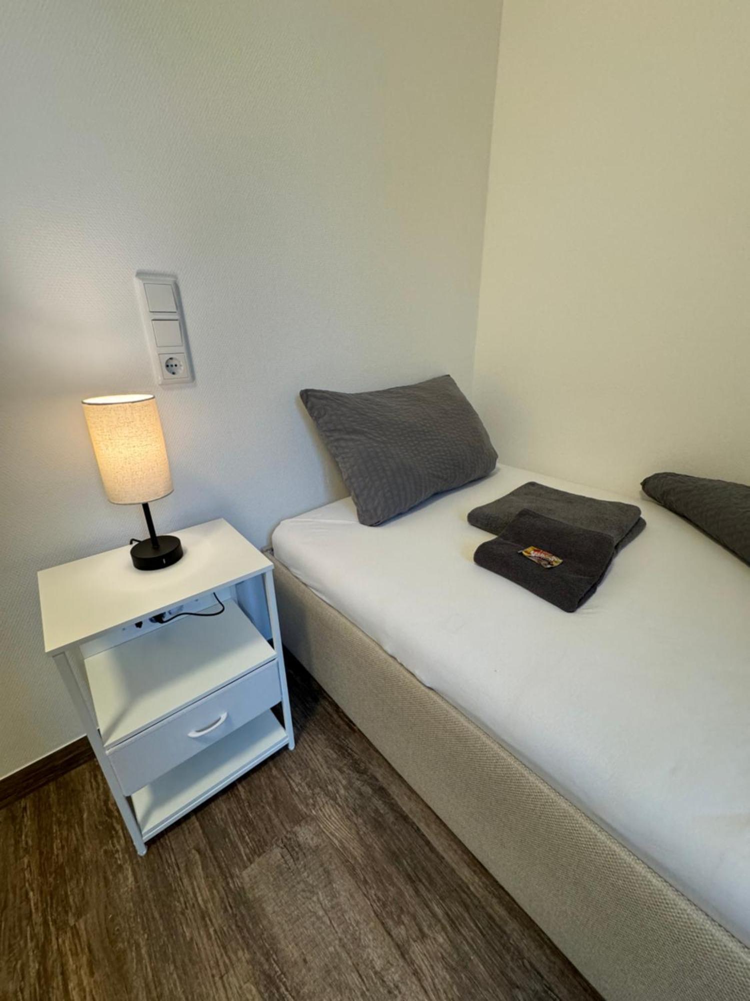 Monteurzimmer In Bielefeld - Mitte Extérieur photo